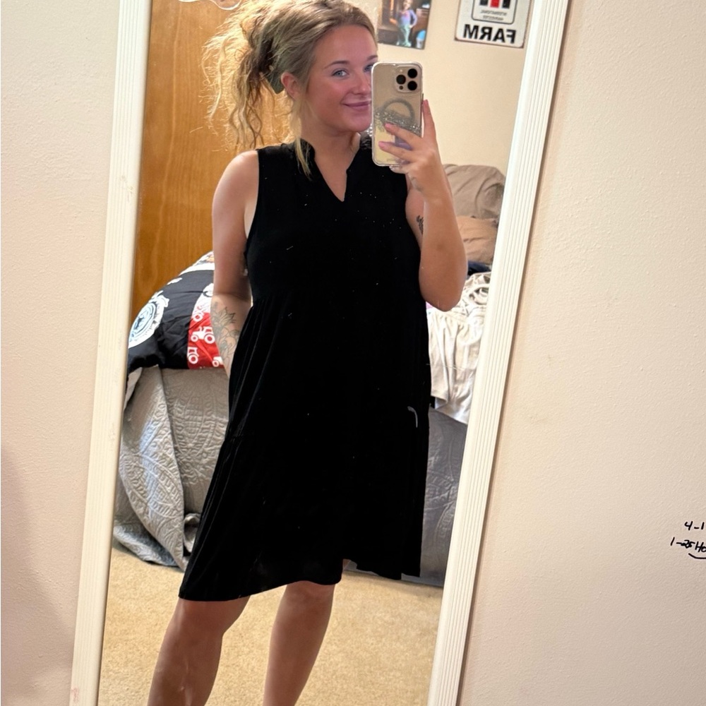 Elegant Black Sleeveless Mini Dress